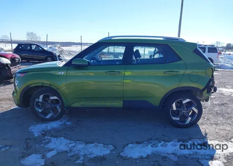 2021 Hyundai Venue Sel from USA, damaged, VIN KMHRC8A30MU094056